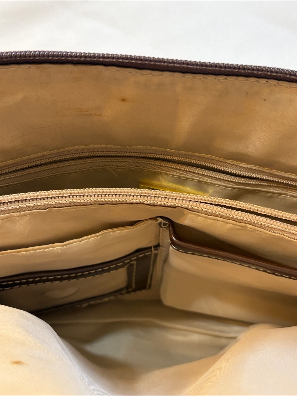 Gianni Bernini Tan Woven Shoulder Bag with Brown Trim - Picture 5 of 13